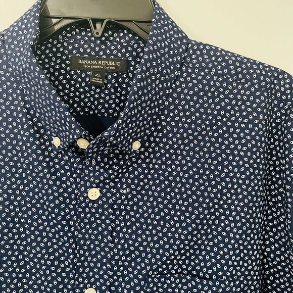 Banana Republic Tech Stretch Men's XL Slim Flex Fit Navy Blue Button Up Shirt - Picture 2 of 16
